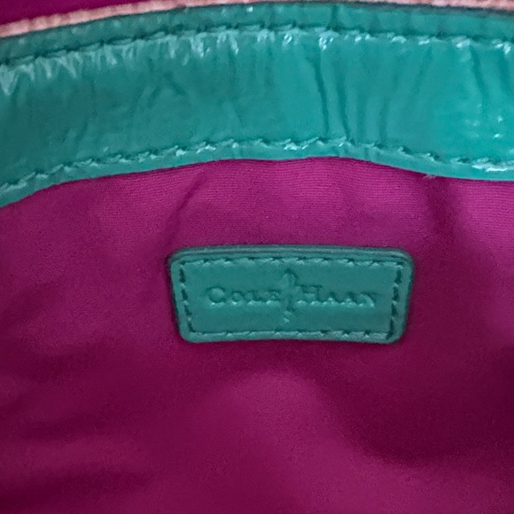 Cole Haan Brielle Jitney Straw Kelly Green Patent Leather Wristlet Clutch NWOT